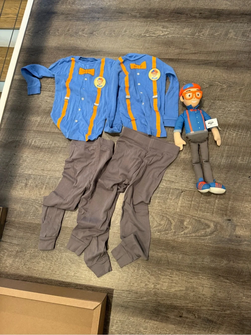 Blippi. Size 5t blue and Orange Kids Costume-Pajama Set with Plush Character